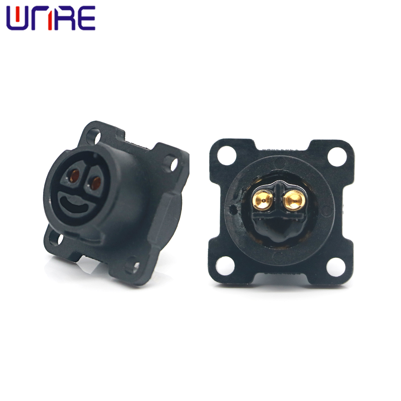 M20-2+0 square female seat