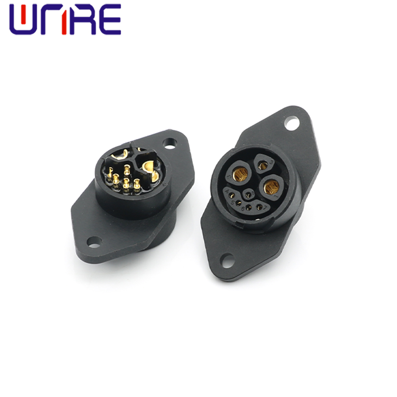 M23-2+1+5 diamond shaped female seat