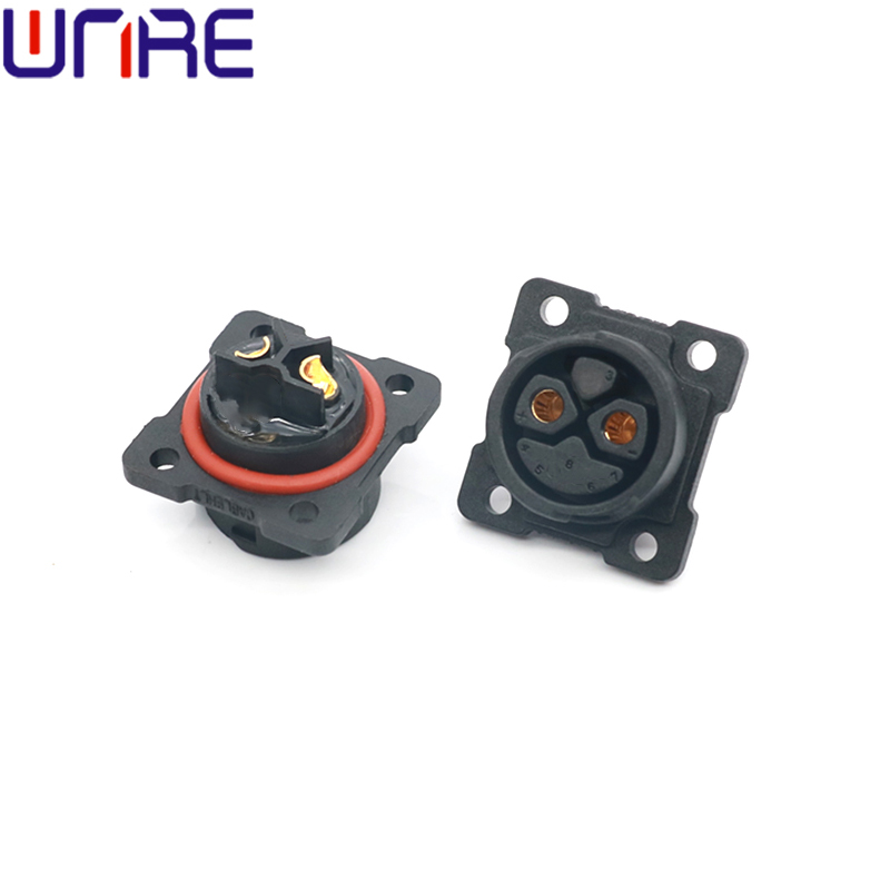 M25 square female base 2+0